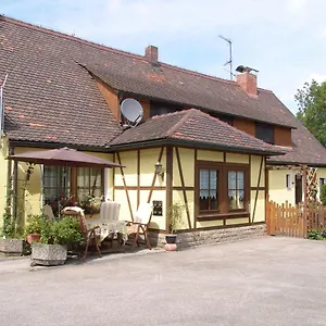 Gisela Im Fürstlichen Fischhaus Schillingsfürst